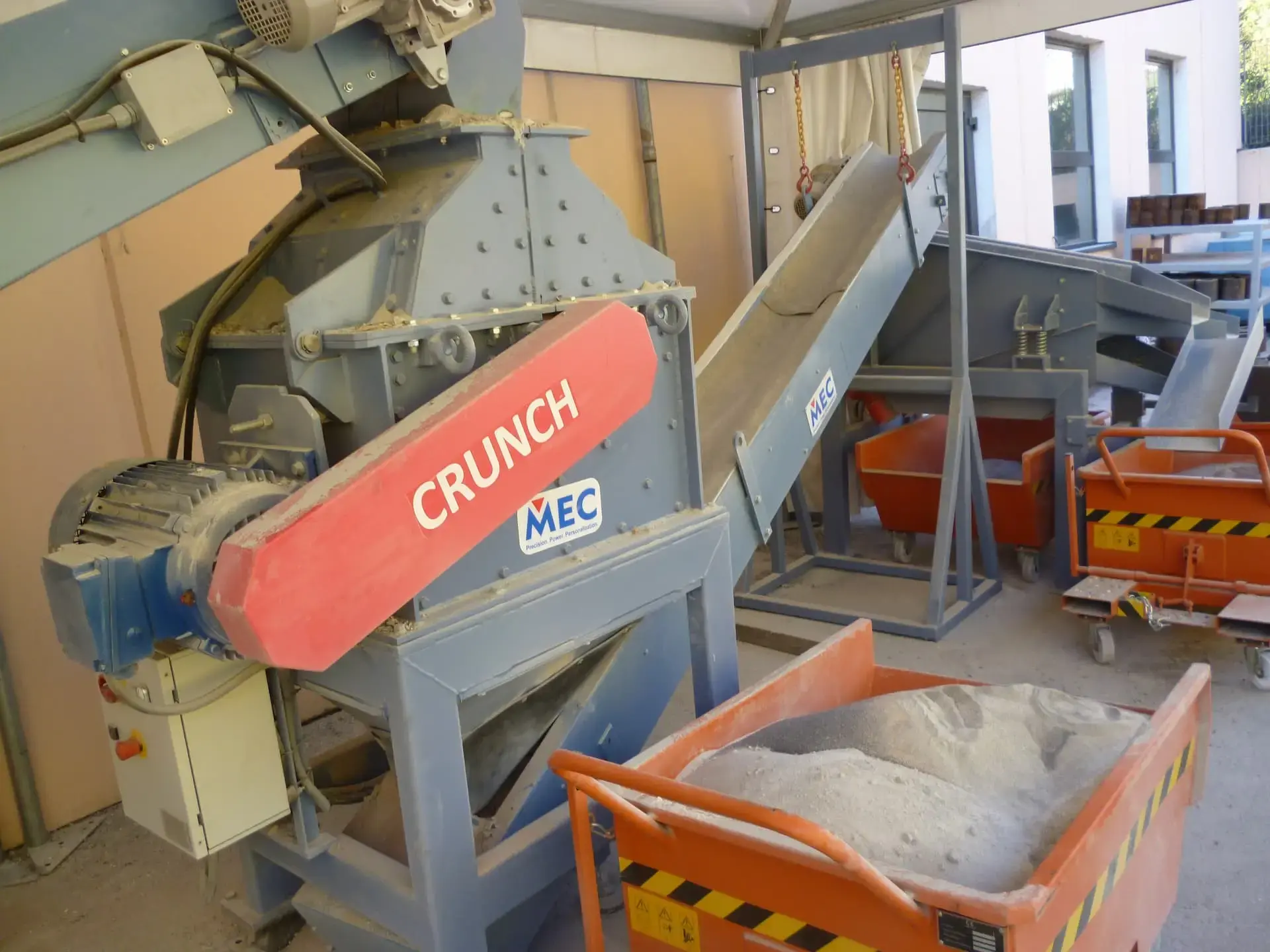 Moară cu ciocane Crunch
